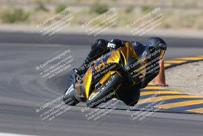 media/Nov-06-2022-SoCal Trackdays (Sun) [[208d2ccc26]]/Turn 11 (10am)/